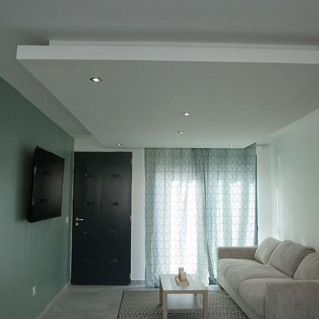 Studio Meuble Avec Terrasse Port-de-Bouc Exterior photo